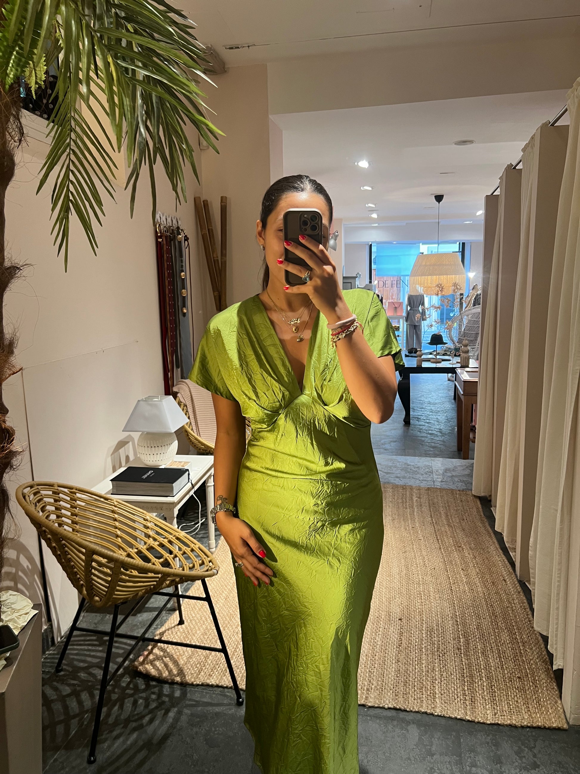DRESS CHARLIE